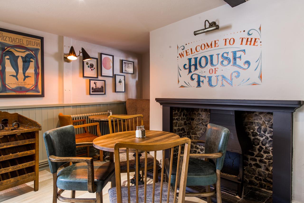 The Dolphin Hotell Newbury  Exteriör bild