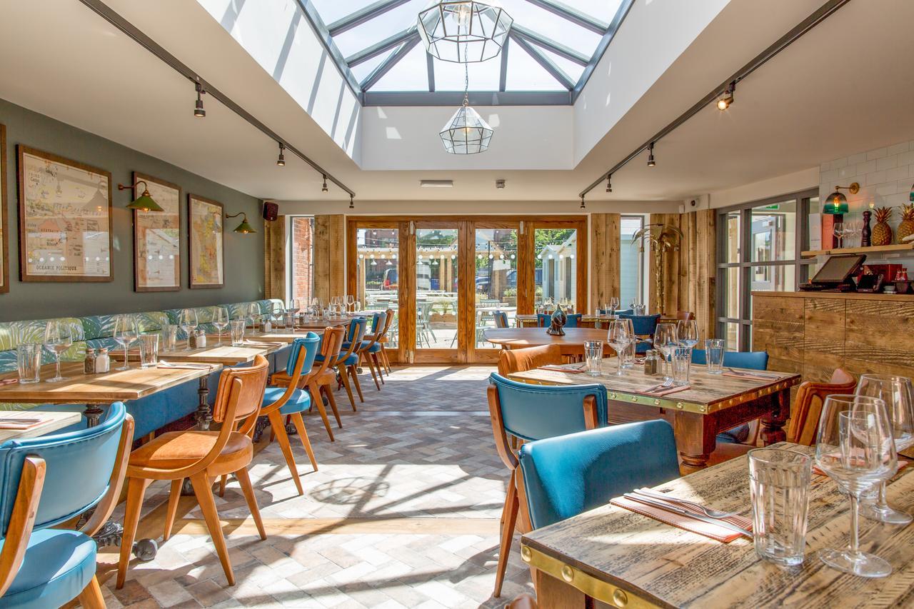 The Dolphin Hotell Newbury  Exteriör bild