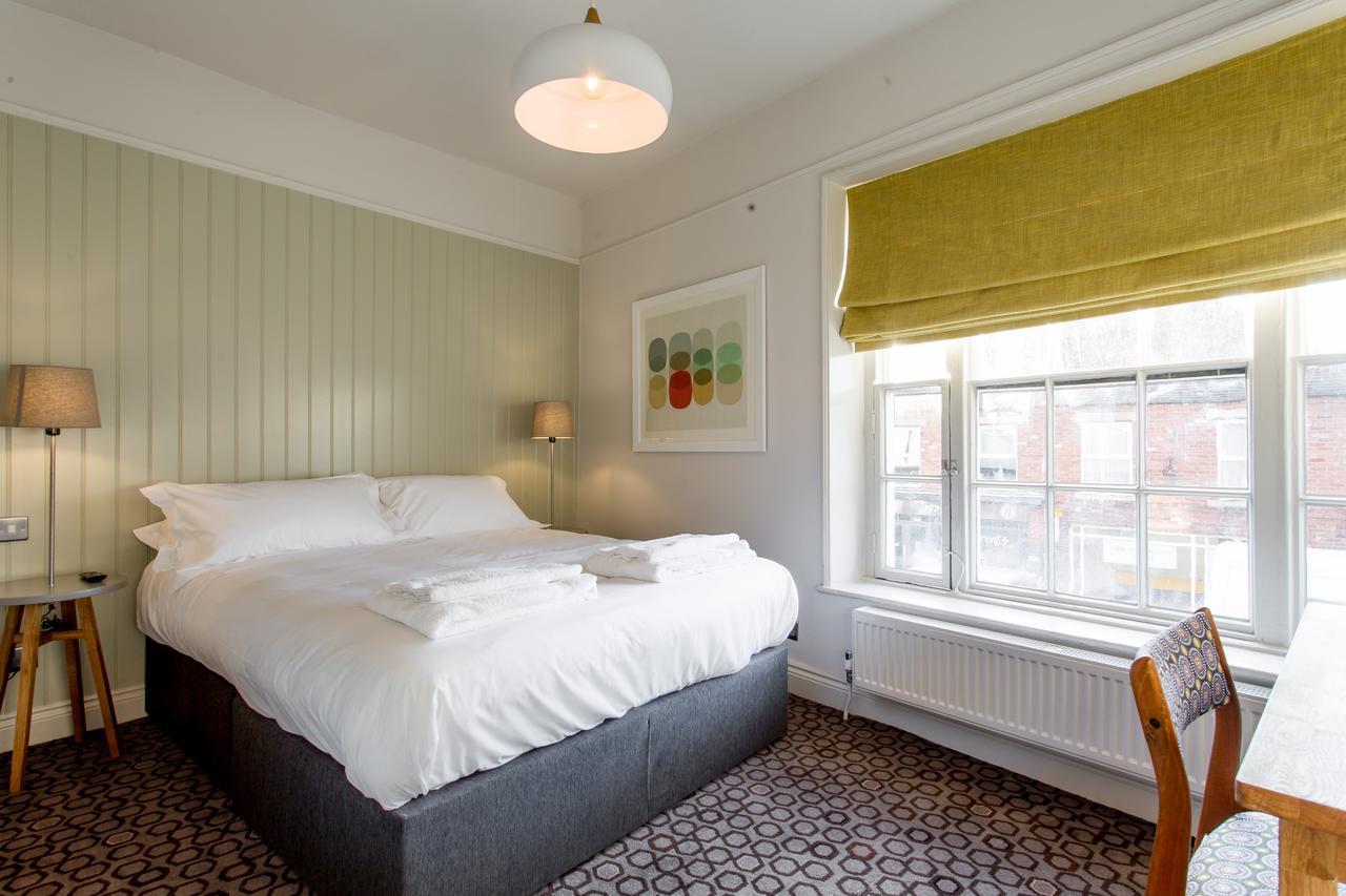 The Dolphin Hotell Newbury  Exteriör bild